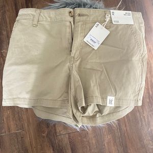 a.n.a mid rise tan shorts